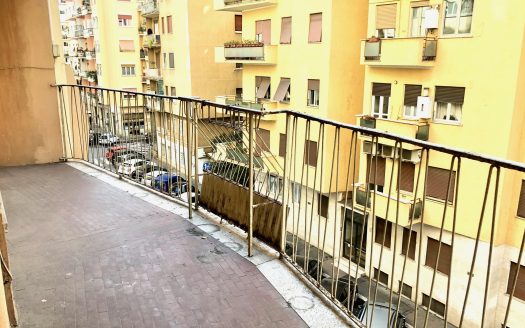 Ampio quadrilocale da ristrutturare