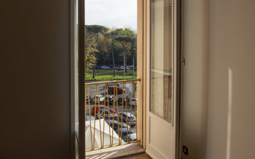 Ampio quadrilocale da ristrutturare