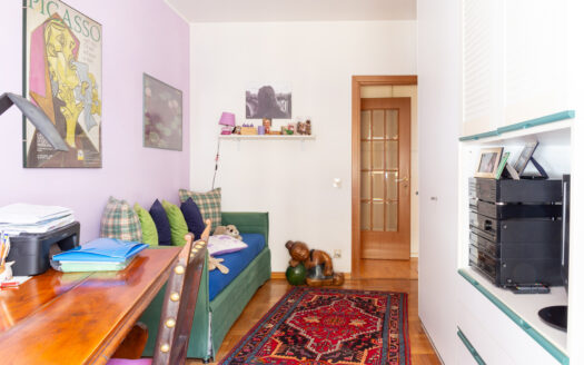 Ampio trilocale di 107 mq in via Val Trompia