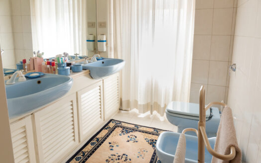 Ampio trilocale di 107 mq in via Val Trompia