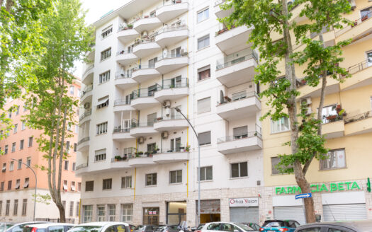 Ampio trilocale di 107 mq in via Val Trompia